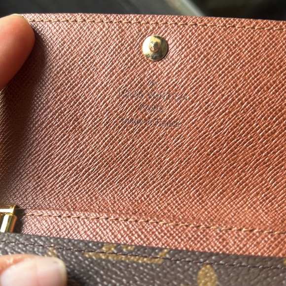 COPY - Unisex LV Key Holder Wallet Monogram - Picture 10 of 13